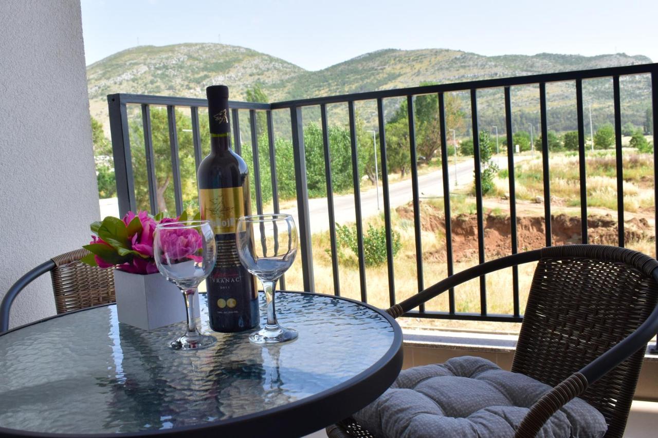 Apartman Dajana Τρέμπινιε Εξωτερικό φωτογραφία